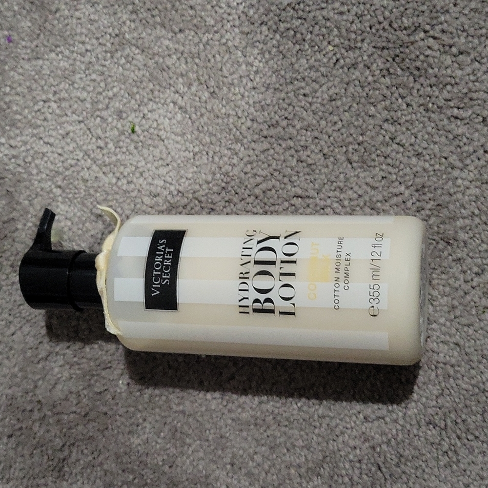 Victoria secrets lotion